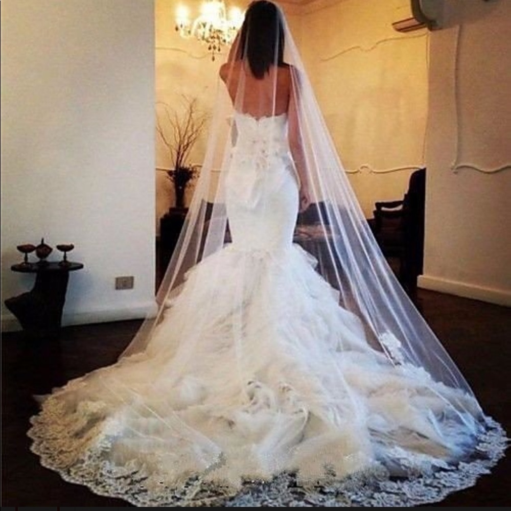 Tow-tier Lace Wedding Veil Cathedral Veils